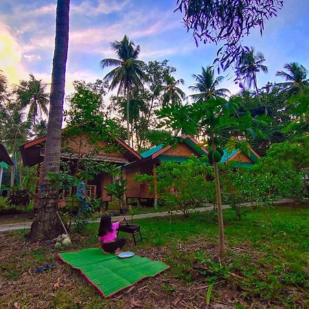 Kohmook Happy Time Bungalow Ko Muk Exterior foto
